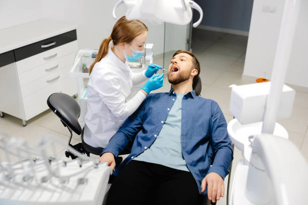 Best Wisdom Tooth Removal  in Hopwood, PA